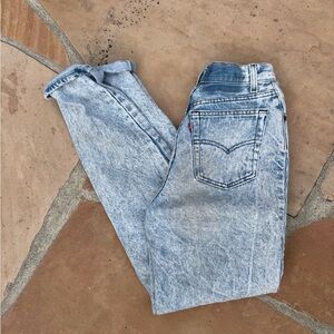 Vintage Levi’s 501 Light Blue Denim Jeans